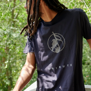 TRIBUTE CREW NECK T-SHIRT